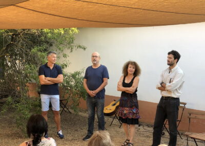Exposición de la luz y el abismo